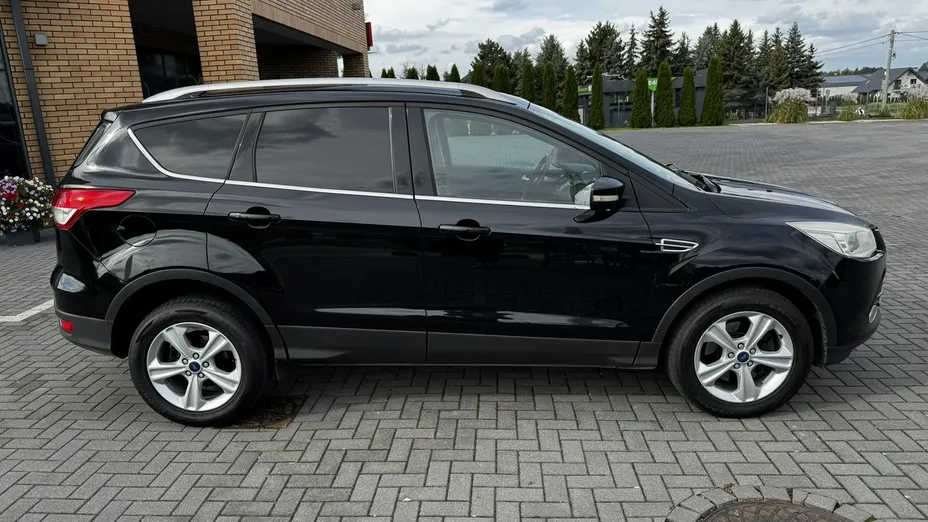 FORD Kuga -