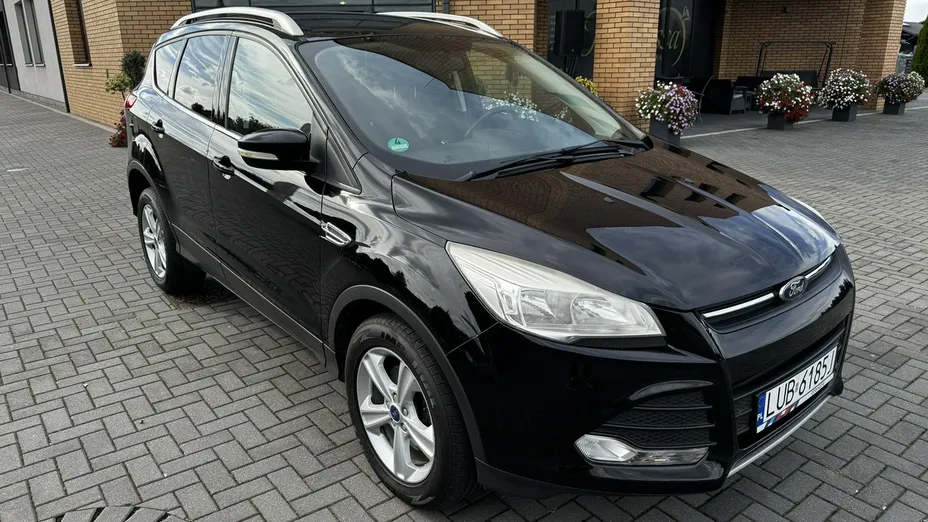 FORD Kuga -