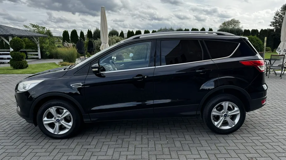 FORD Kuga -