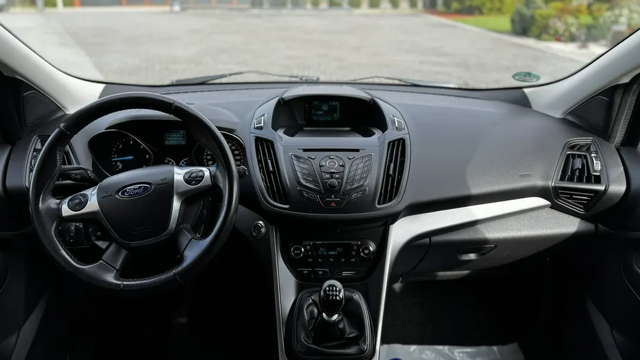 FORD Kuga -