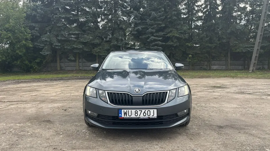 SKODA Octavia -