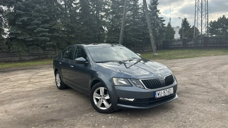 SKODA Octavia -