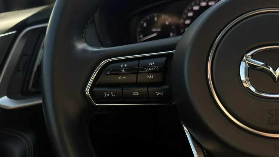 MAZDA CX-60 -