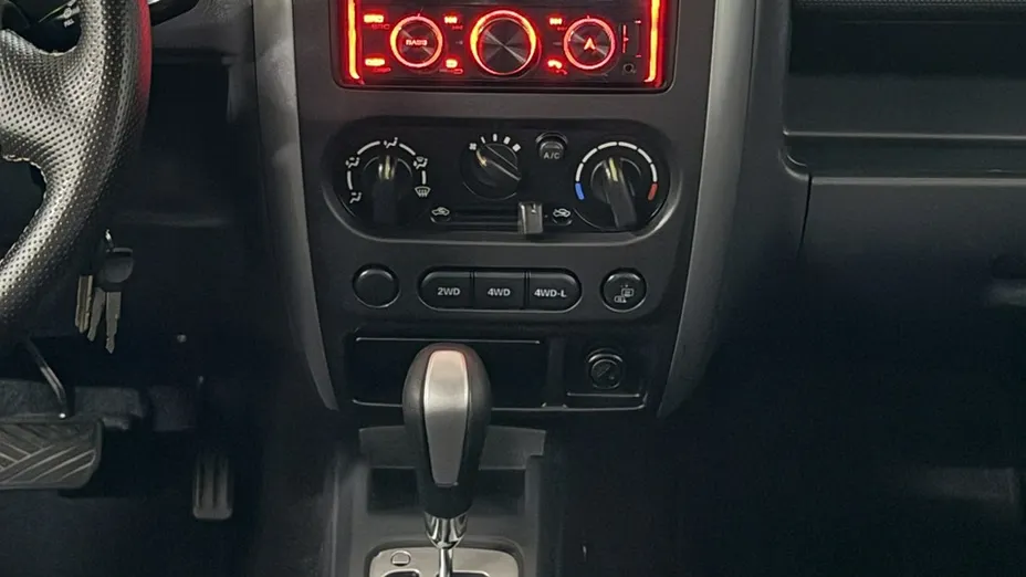 SUZUKI Jimny -