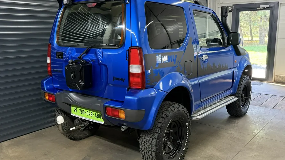 SUZUKI Jimny -