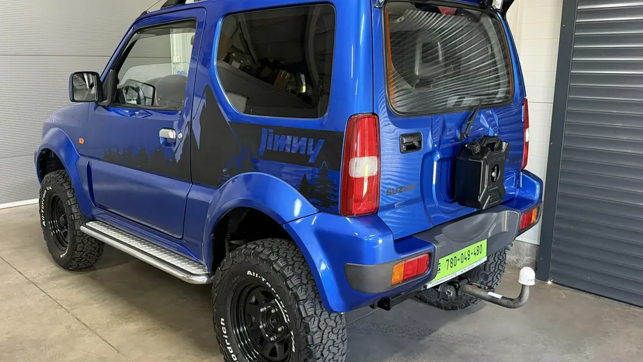 SUZUKI Jimny -