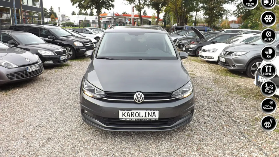 VOLKSWAGEN Touran -