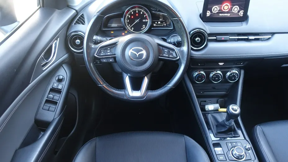 MAZDA CX-3 -