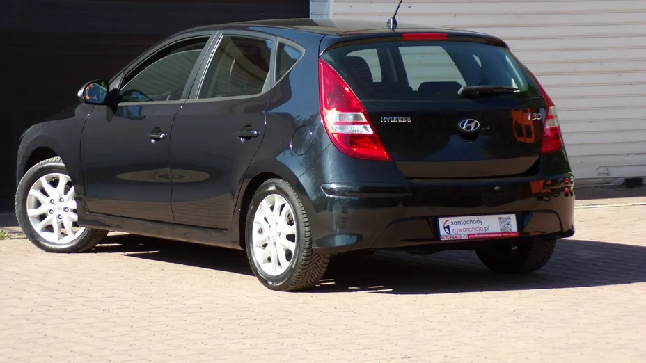 HYUNDAI i30 -