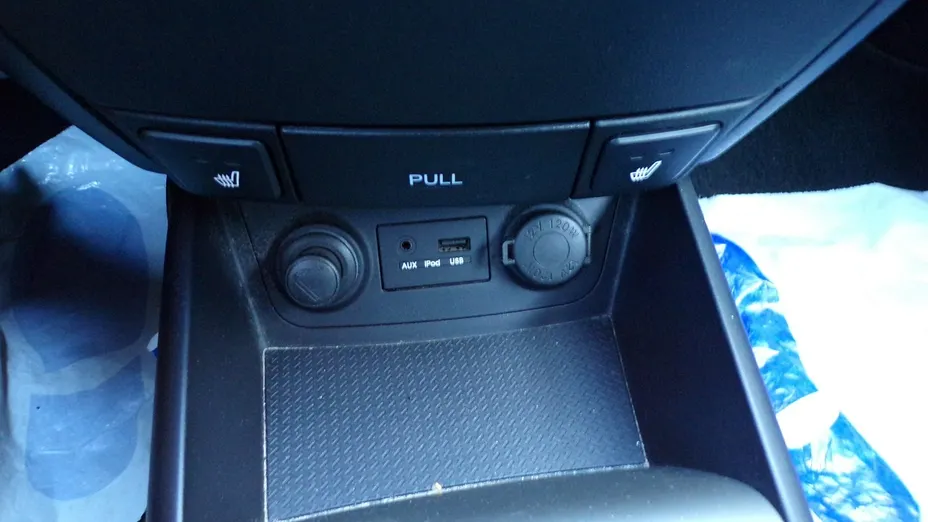 HYUNDAI i30 -