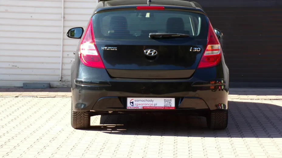 HYUNDAI i30 -