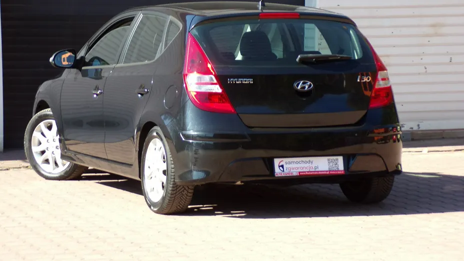 HYUNDAI i30 -