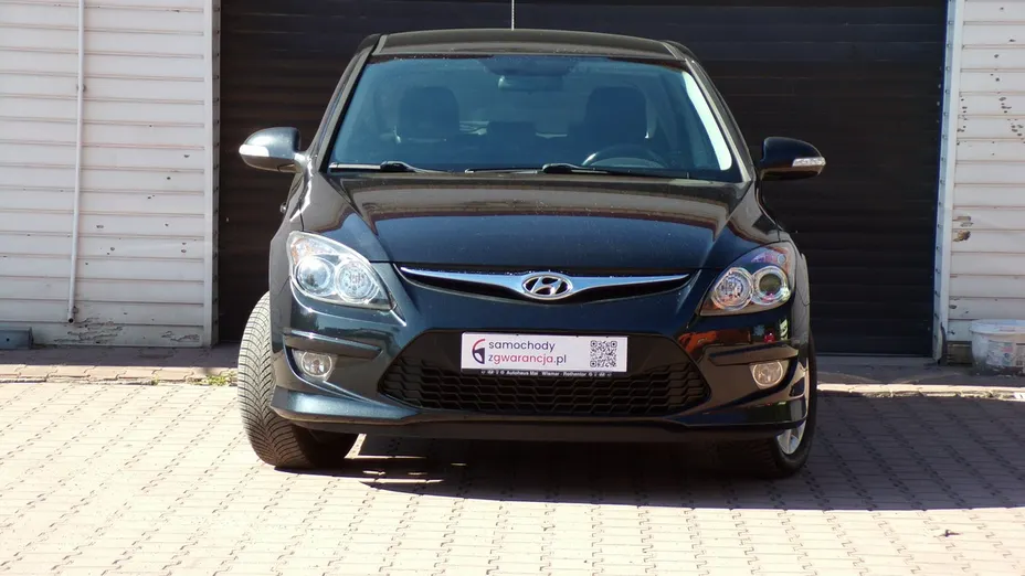HYUNDAI i30 -