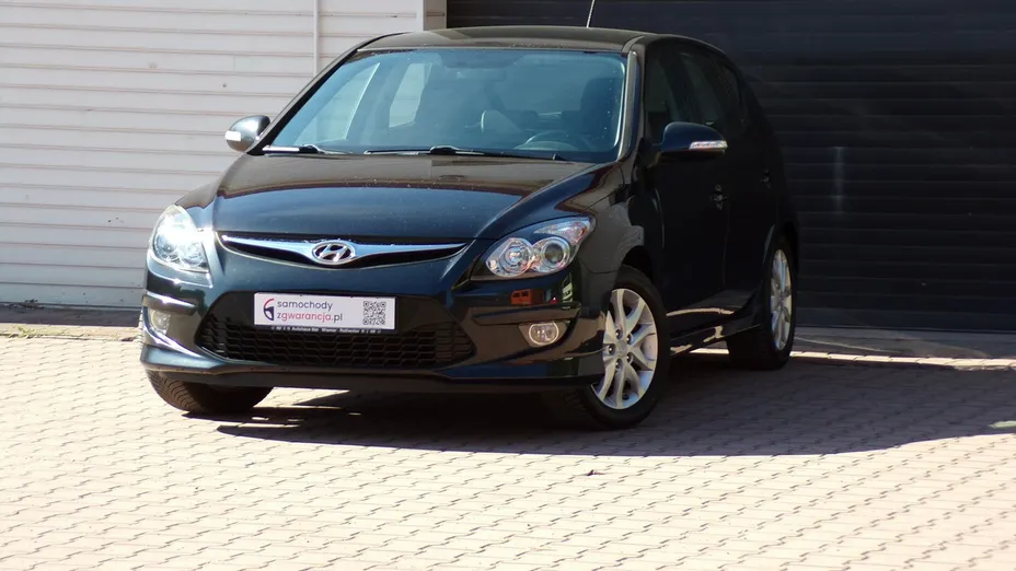 HYUNDAI i30 -