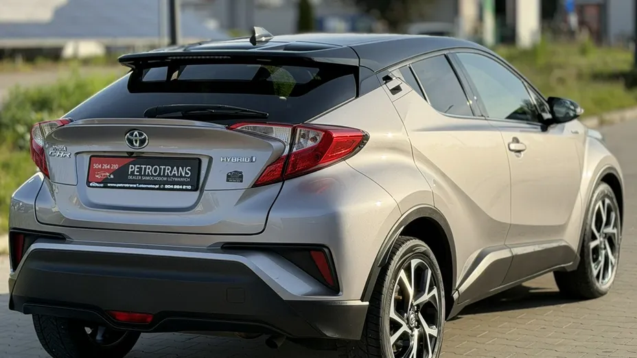 TOYOTA C-HR -