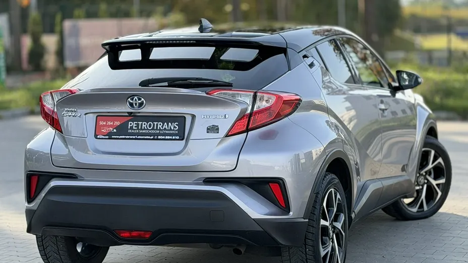TOYOTA C-HR -