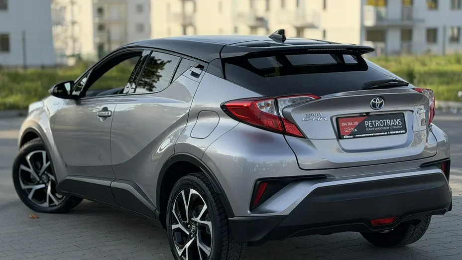 TOYOTA C-HR -