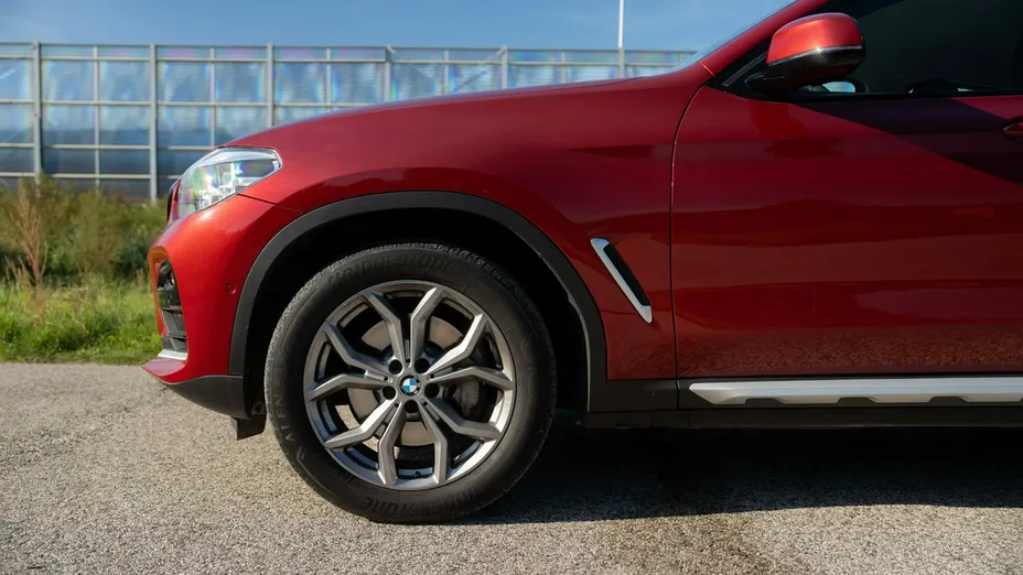 BMW X4 -