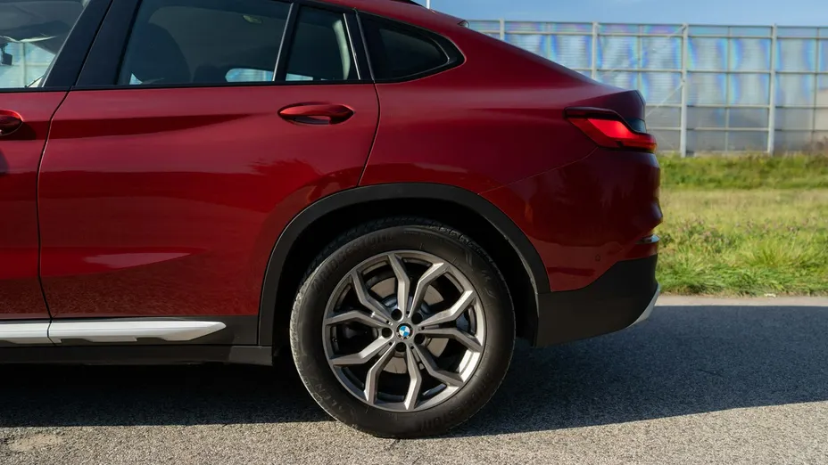 BMW X4 -