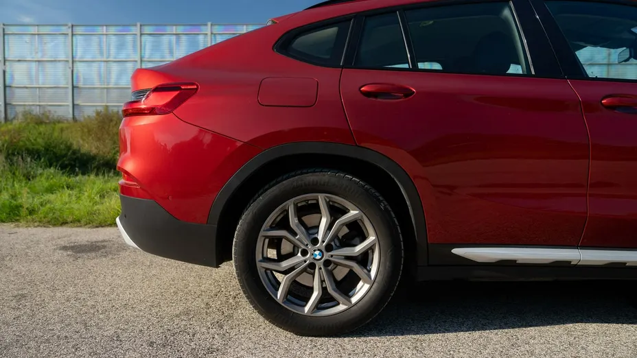 BMW X4 -