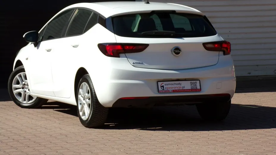 OPEL Astra -