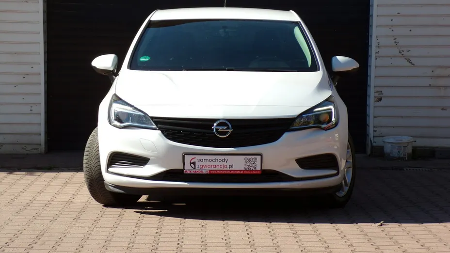 OPEL Astra -