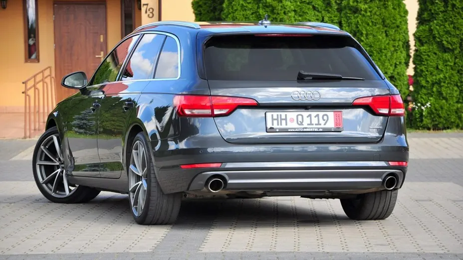 AUDI A4 Avant -
