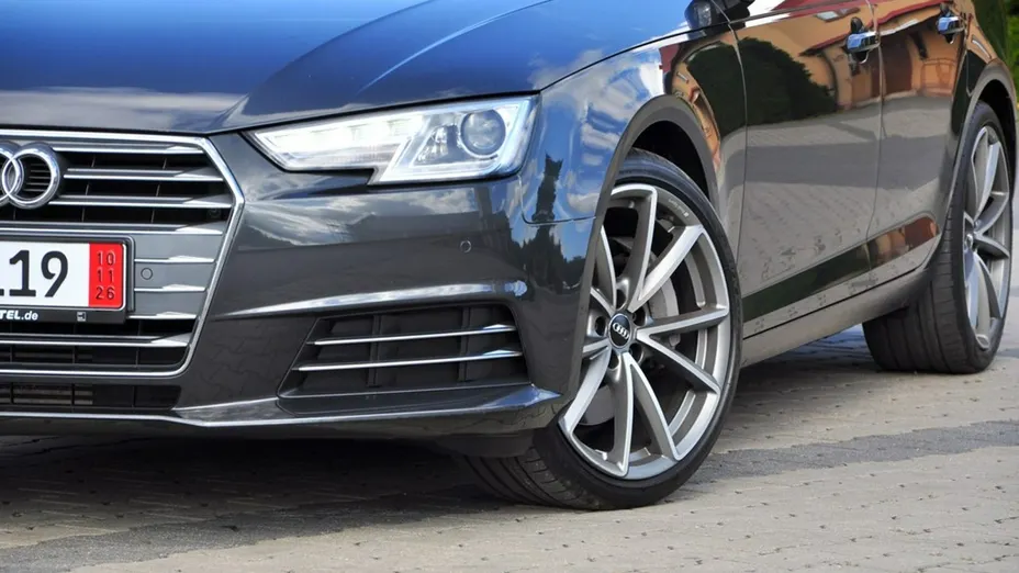 AUDI A4 Avant -