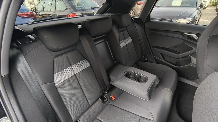 AUDI A3 Sportback -