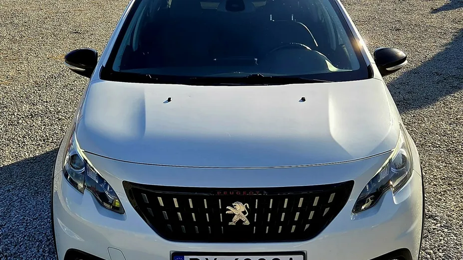 PEUGEOT 2008 -