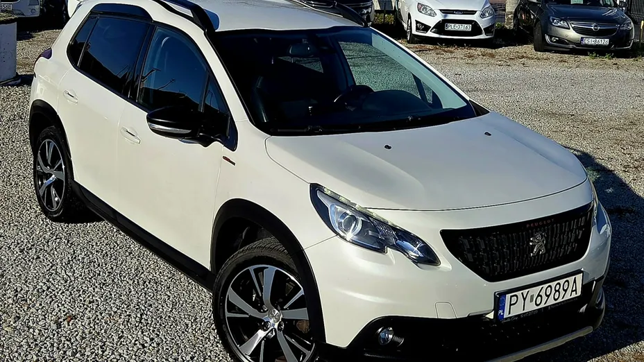 PEUGEOT 2008 -