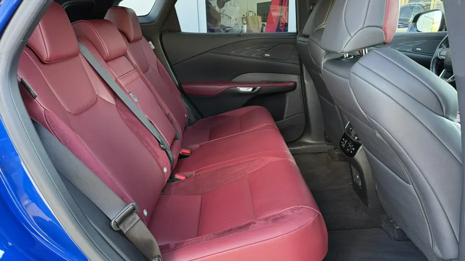 LEXUS RX -