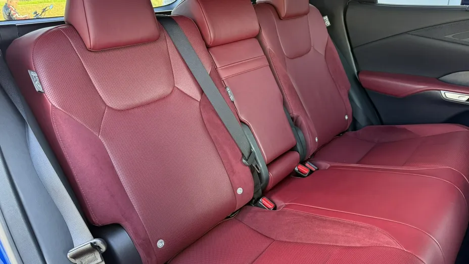 LEXUS RX -