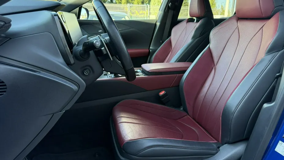 LEXUS RX -
