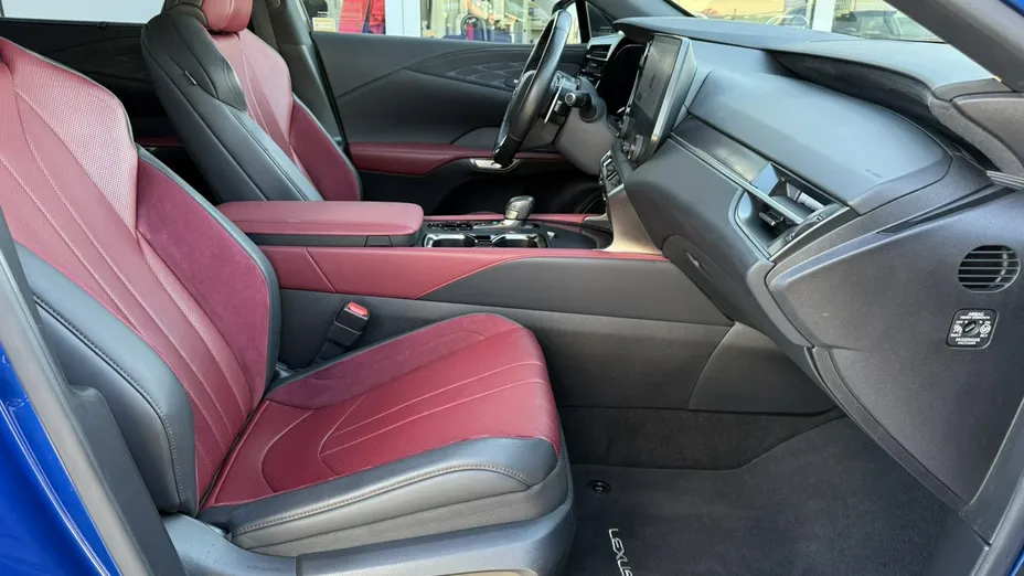 LEXUS RX -