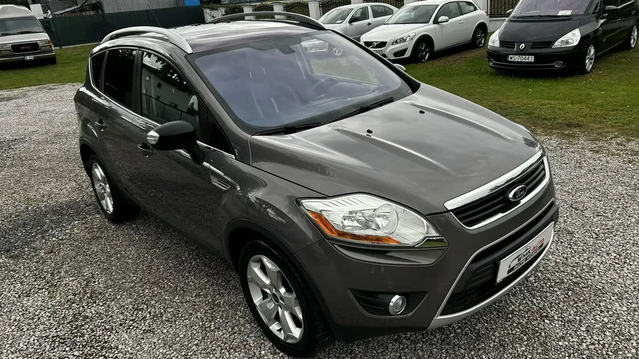 FORD Kuga -