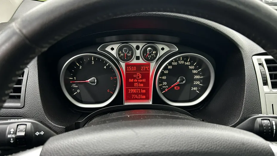 FORD Kuga -