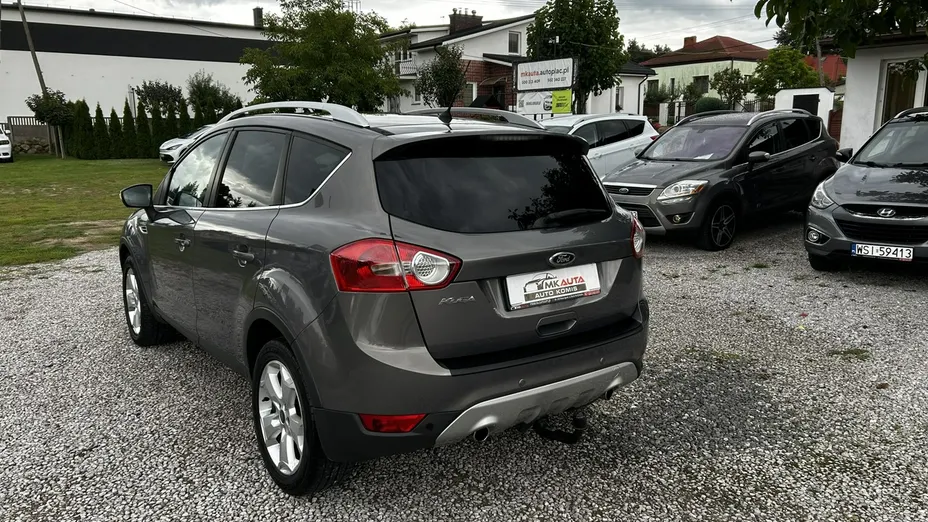 FORD Kuga -