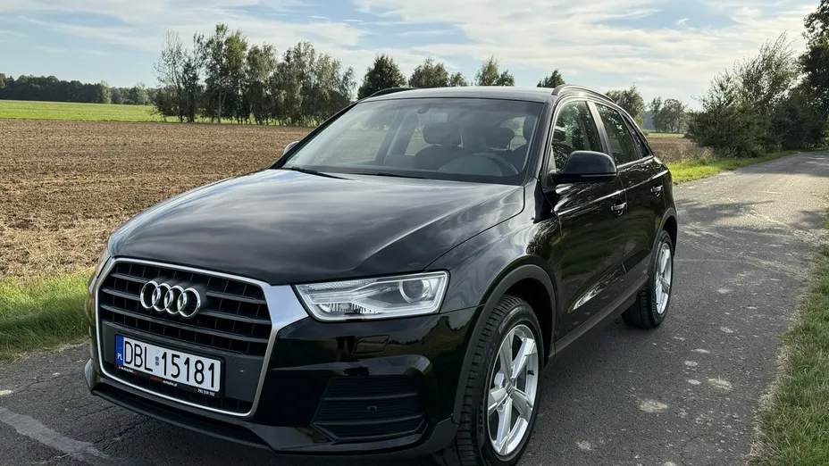 AUDI Q3 -