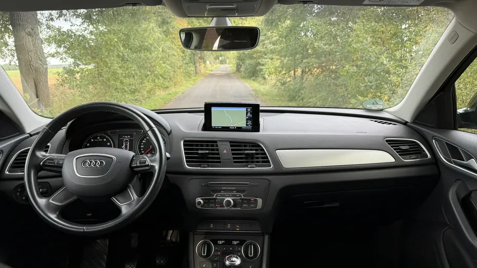 AUDI Q3 -