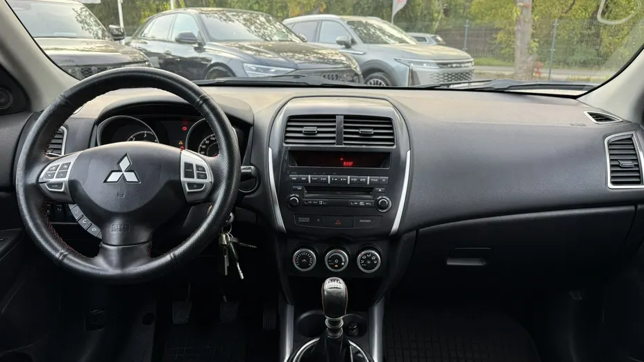 MITSUBISHI ASX -