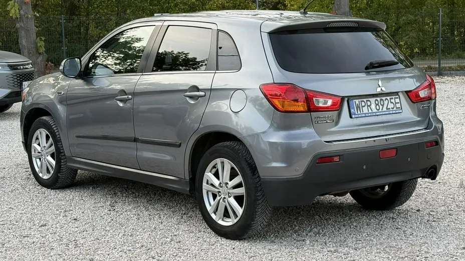 MITSUBISHI ASX -