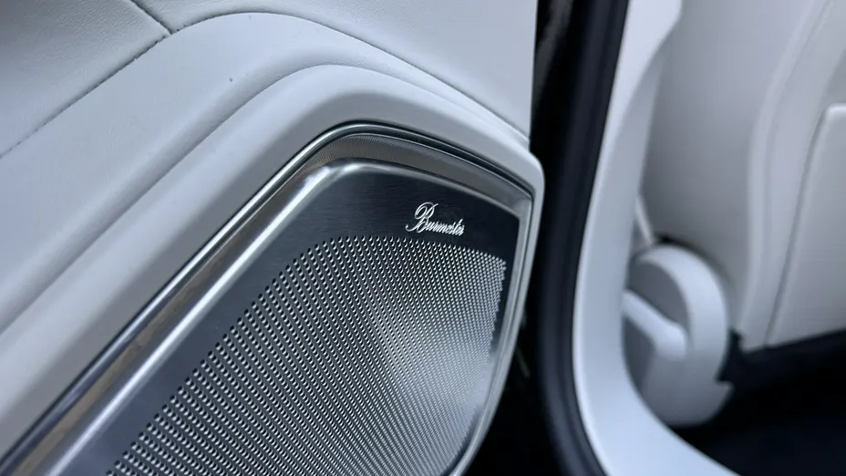 PORSCHE Panamera -