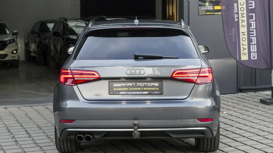 AUDI A3 Sportback -