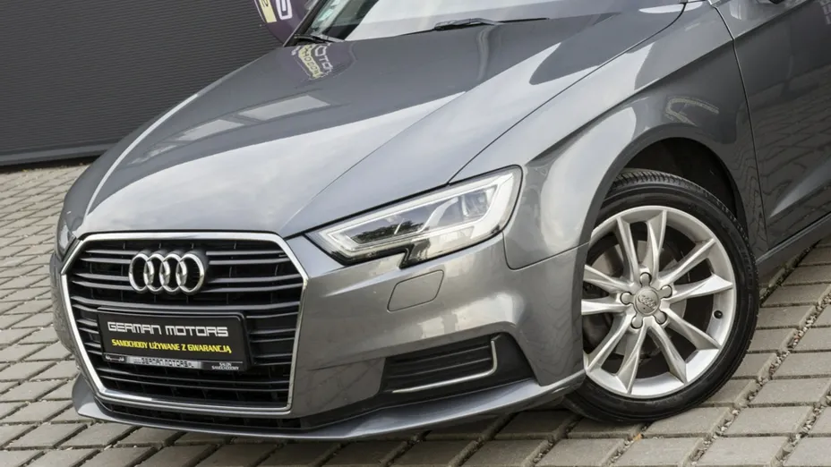 AUDI A3 Sportback -