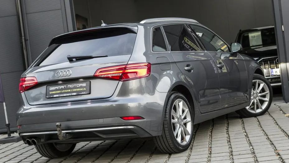 AUDI A3 Sportback -