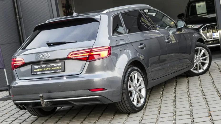 AUDI A3 Sportback -