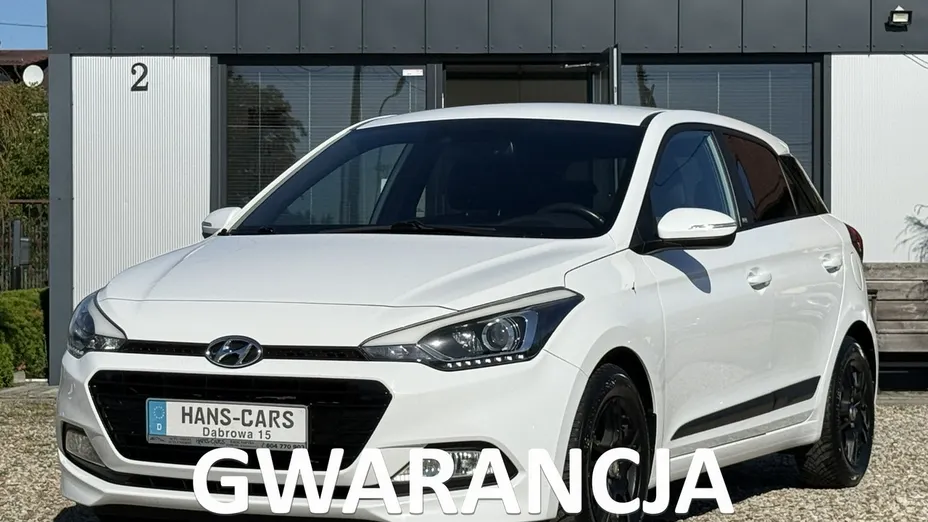 HYUNDAI i20 -