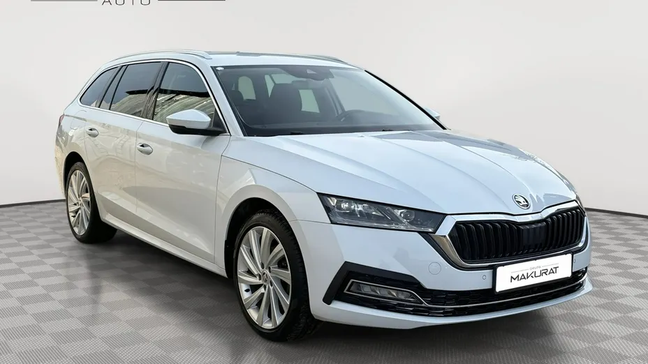 SKODA Octavia -