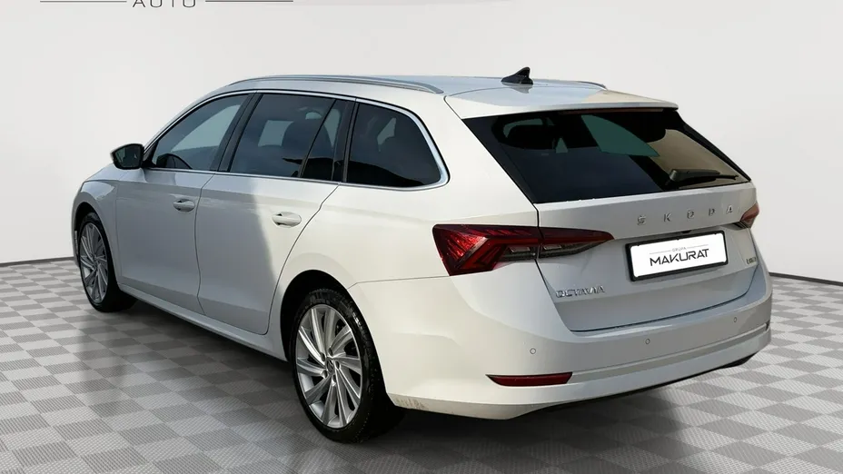 SKODA Octavia -